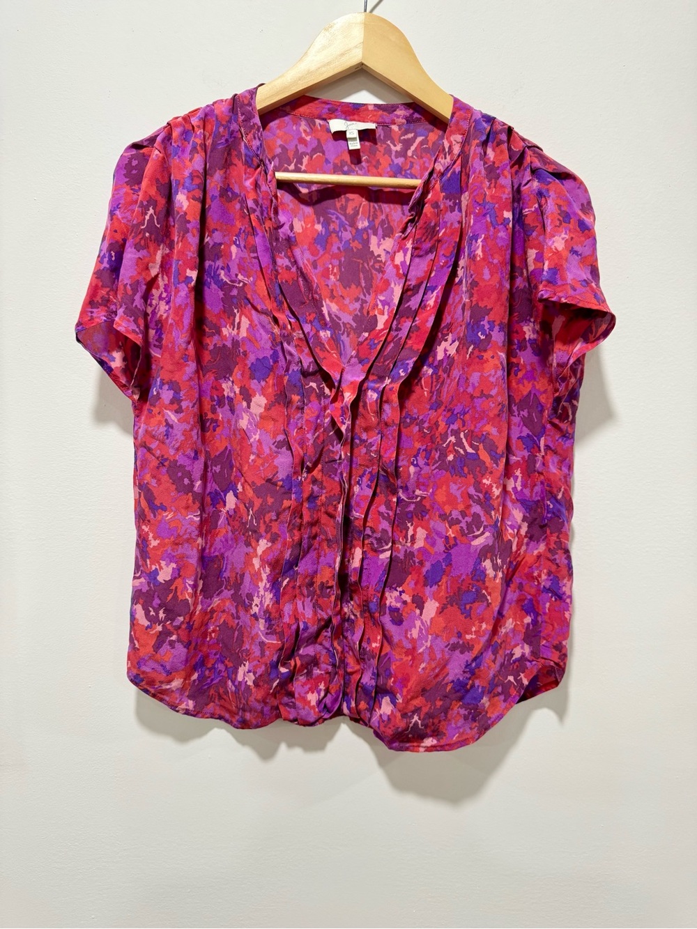 Joie 100% Silk Abstract Floral Blouse XS Pink Purple Ruffle Split Neck Top